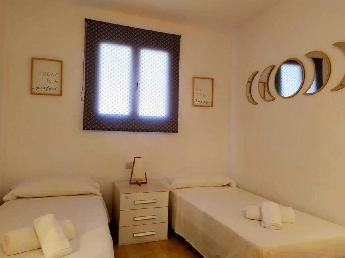 Hermosa Casa Con Piscina Cerca De La Playa De Punta Prima Punta Prima  Eksteriør bilde